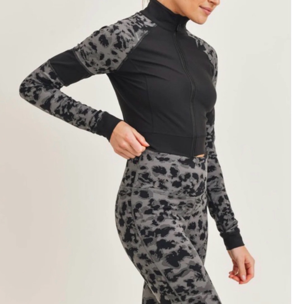 Mono B cropped jacket